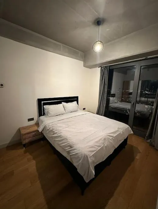 Apartamento Live Lavishly Balcony 30 Plus Floor Estambul