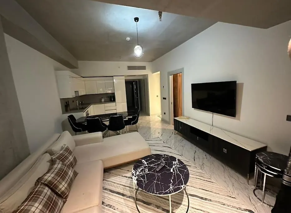 Live Lavishly Balcony 30 Plus Floor Provincia di Provincia di Istanbul Turchia